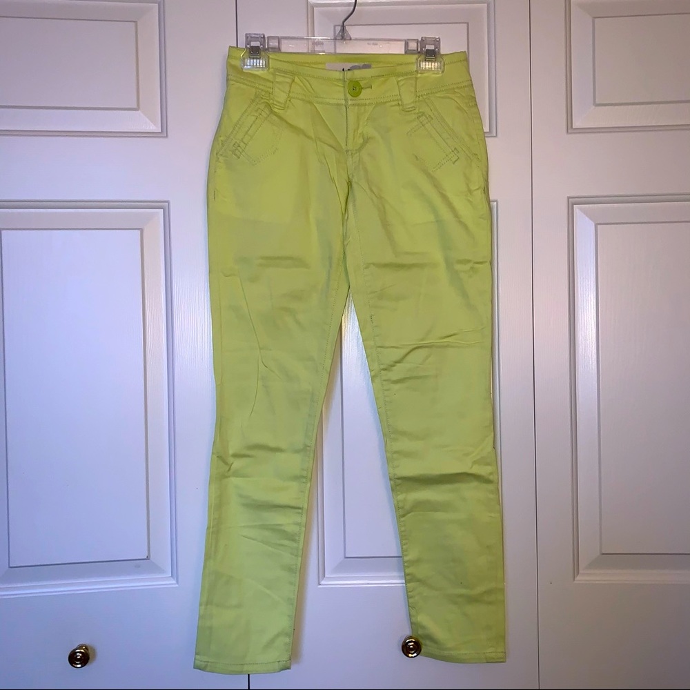 Jolt bright yellow cropped jeans size 0